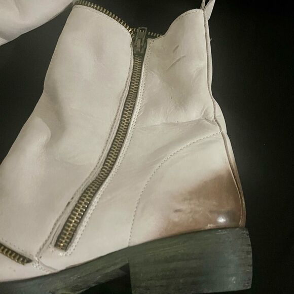 💥Sundance, Size 7.5, Moto Gray Boots - Picture 8 of 15